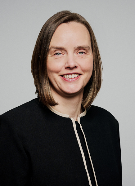 Stephanie Beard - Our People - Dalmore Capital